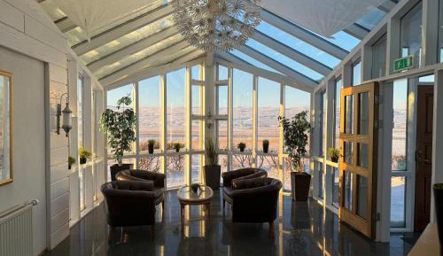 Twin Room with Mountain View