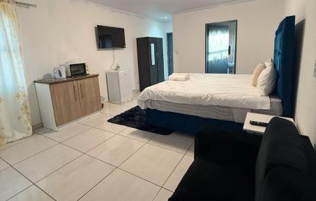 Double or Twin Room with Private Bathroom
