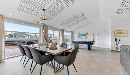 Four-Bedroom Holiday Home