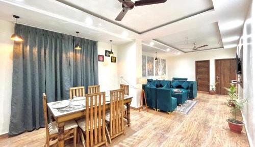 Three-Bedroom Premium Apartment with Balcony