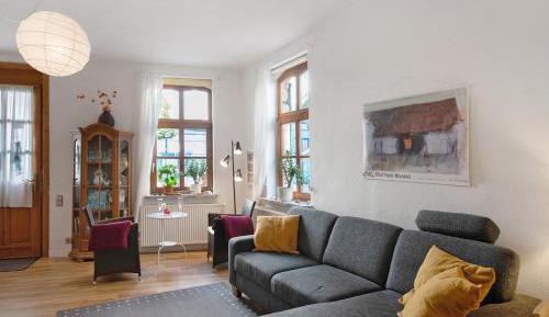 Superior One-Bedroom Apartment