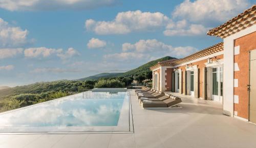 Villa with Sea View