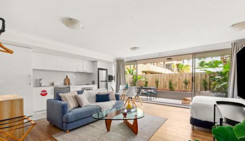Studio Apartment
