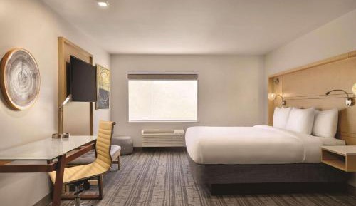 Standard Room J