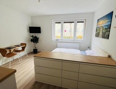 Studio Apartment with One Double Bed