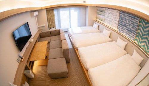Deluxe Quadruple Room