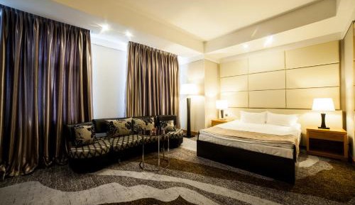 Junior Suite (2 Adults)