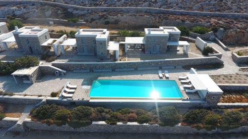 Villa with Sea View