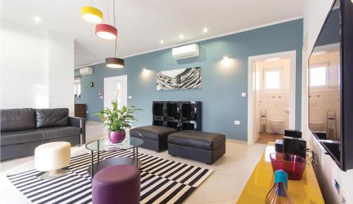 Four-Bedroom Holiday Home