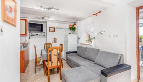 One-Bedroom Vacation Home