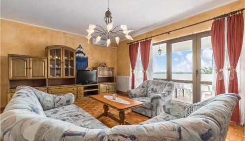 Six-Bedroom Holiday Home