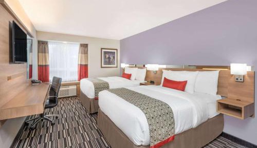 Standard Queen Room with Two Queen Beds - Non-Smoking