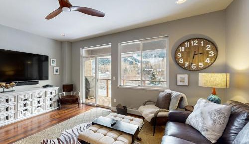 Two Bedroom Apartment 