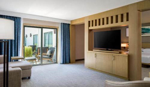 Junior King Suite