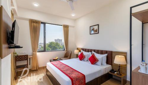 Superior King Suite