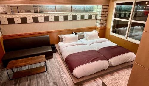 Twin Room with View