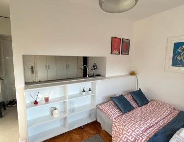 Standard Studio