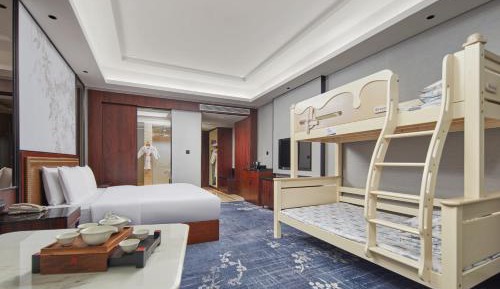 Standard King Room with Outdoor Living Area
