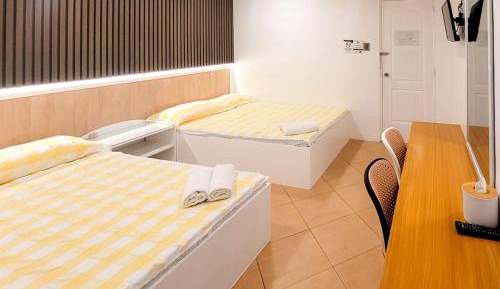 Deluxe Quadruple Room