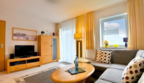 Superior One-Bedroom Apartment with Balcony