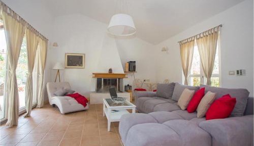 Two-Bedroom Holiday Home
