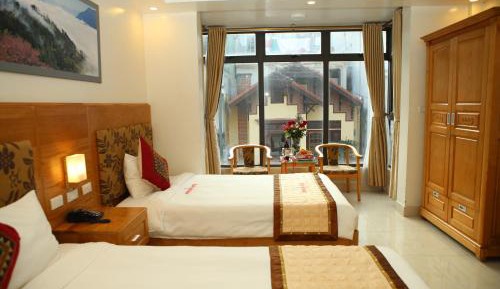 Triple Room with City View