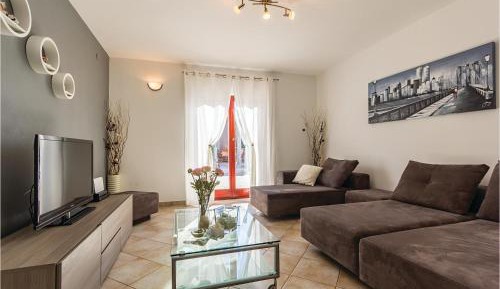 Two-Bedroom Holiday Home