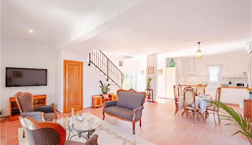 Two-Bedroom Holiday Home