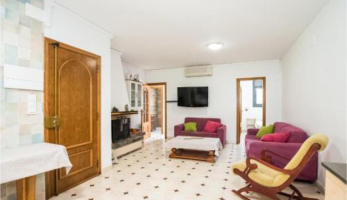 Five-Bedroom Holiday Home