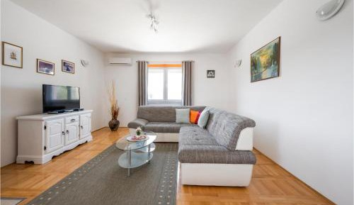 Four-Bedroom Holiday Home