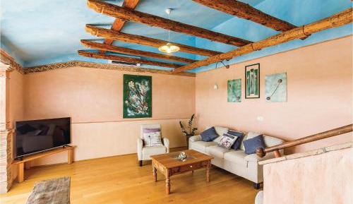 Four-Bedroom Holiday Home