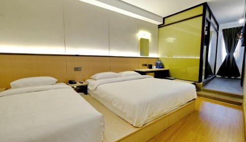 Premium Triple Room