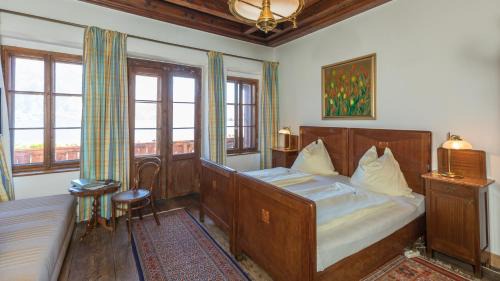 Double Room with Lake View