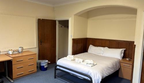 Double Room with Shared Bathroom