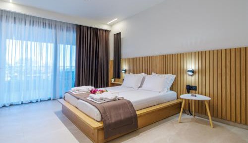 Suite with City View