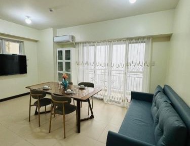 Triple Room with City View