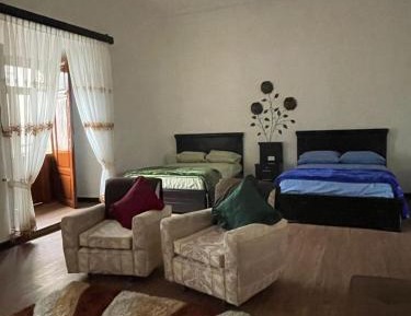 Deluxe Family Suite