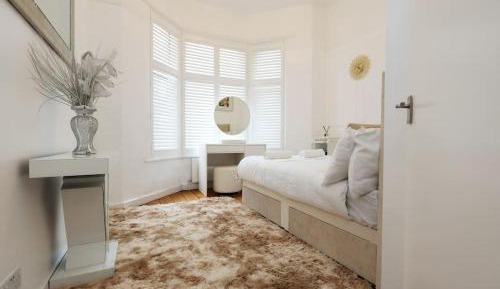 Two-Bedroom Superior Apartment