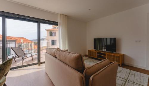 Apartment with Balcony