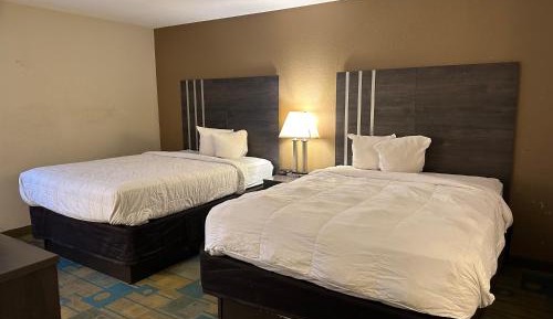 Standard Queen Room with Two Queen Beds