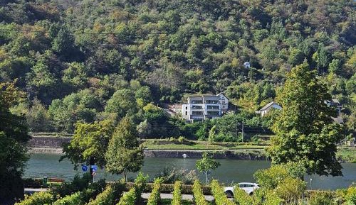 Three-Bedroom Apartment with Water View