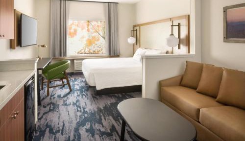 King Room with Sofa Bed - Hearing Accessible