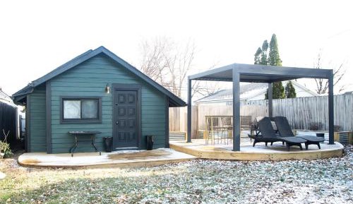 One-Bedroom House