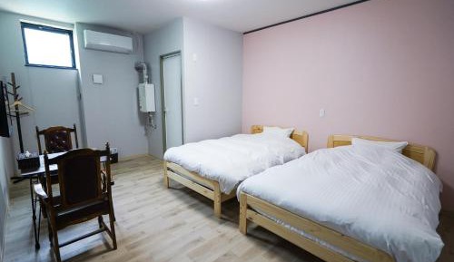 Twin Room with Private Bathroom