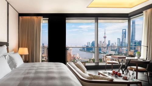 Premium Bund View Room