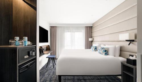 Premium Queen Room