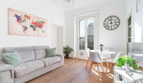 Deluxe One-Bedroom Apartment with City View