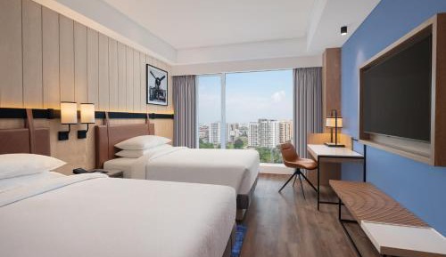 Superior, Guest Room, 2 Twin, City View