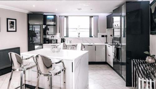 Penthouse Apartment