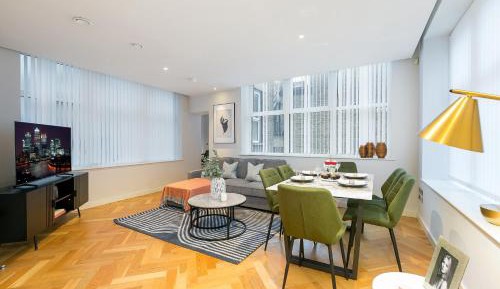 Two-Bedroom Deluxe Apartment